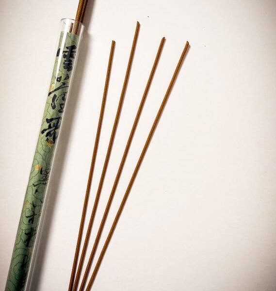 "Black Kynam" Agarwood Incense Sticks